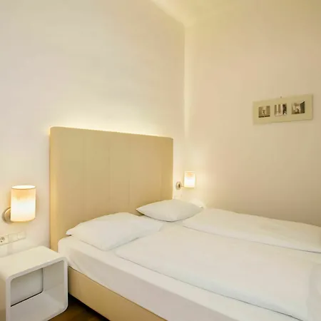 Apartment Nestroygasse Wenen Buitenkant foto